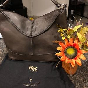 NWOT Frye Cara Hobo